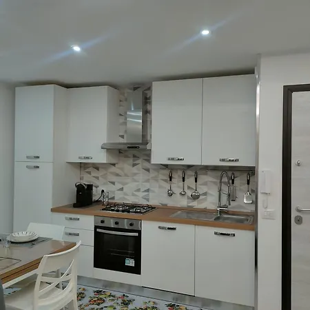 Anami' Apartmán *